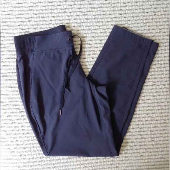 ATHLETA Midtown Ankle Pant Drawstring Joggers featherweight Navy Blue Size 4 - Picture 4 of 7